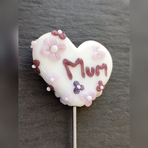 White heart with 3D flowers & Mum