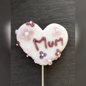 White heart with 3D flowers & Mum