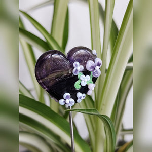 Dark purple and black heart with purple flowers - Plant stake